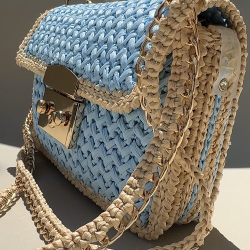 Sac à main modèle 20x14x5  blue